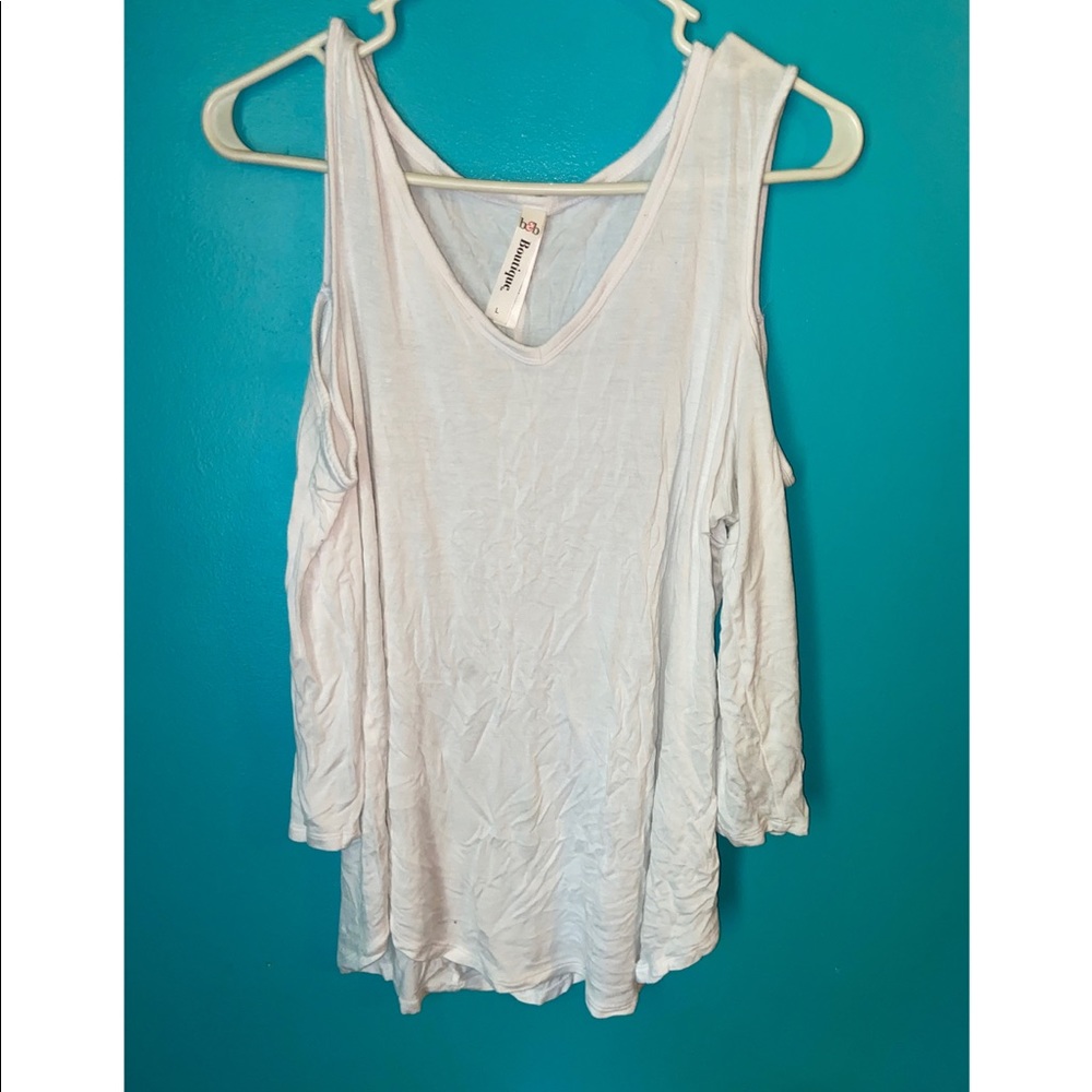 White long sleeve cold shoulder top